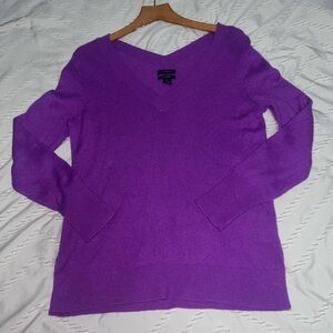 100% cashmere Purple V-Neck Women's Sweater